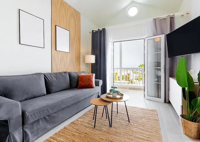 Spacious With Ocean View *